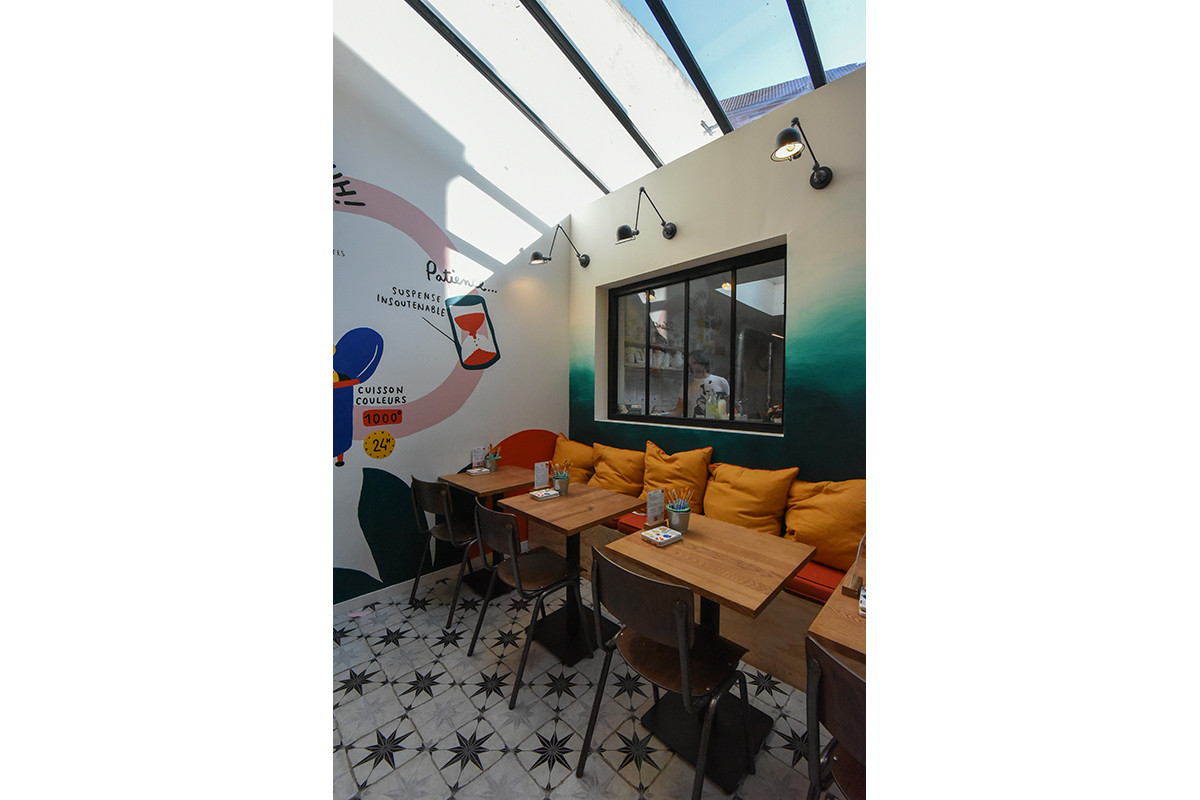 architecte-restructuration-renovation-cafe-banquette-2-AREA-Studio.jpg